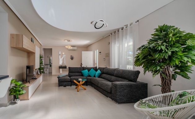 Resale - Detached villa - Ciudad Quesada