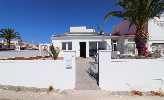 Herverkoop - Chalet - Ciudad Quesada - Altos de Quesada
