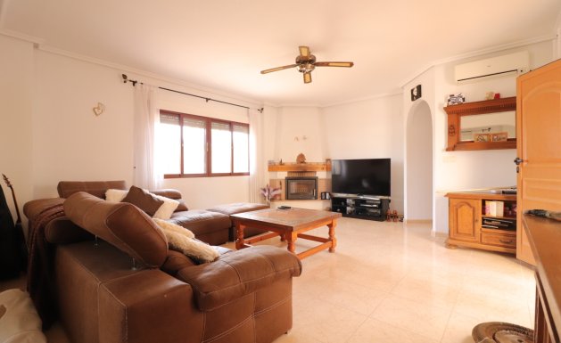 Resale - Detached villa - Formentera del Segura - Fincas de La Vega