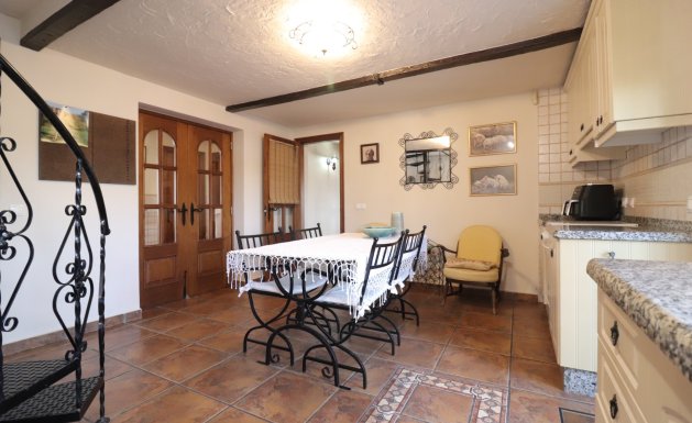 Resale - Country property  - Albatera - Albatera - Country