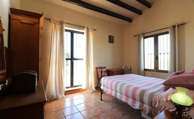 Resale - Country property  - Albatera - Albatera - Country