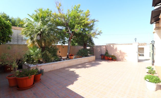 Resale - Country property  - Albatera - Albatera - Country