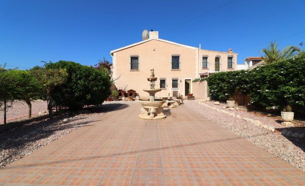 Resale - Country property  - Albatera - Albatera - Country
