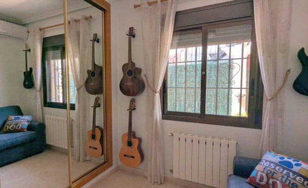 Resale - Detached villa - Orihuela - Bigastro