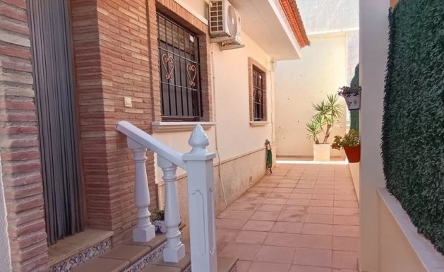 Resale - Detached villa - Orihuela - Bigastro