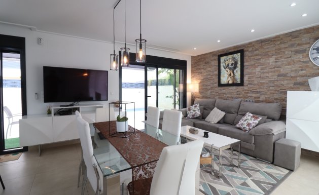 Resale - Semi Detached Villa - Benijofar - Benijofar - Village