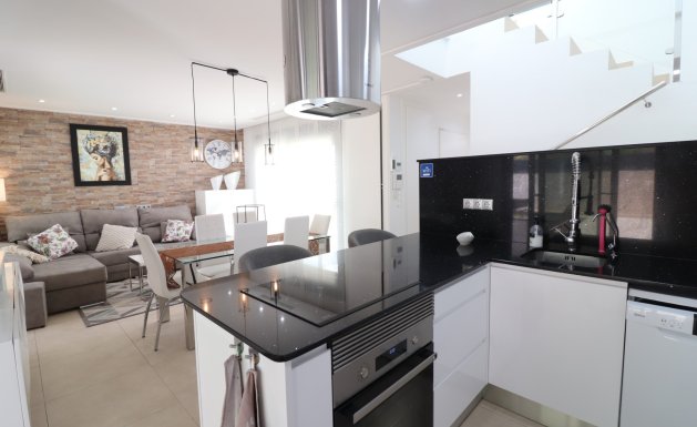 Resale - Semi Detached Villa - Benijofar - Benijofar - Village