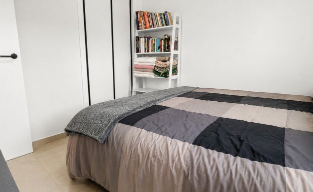Resale - Apartment - Guardamar del Segura - El Raso