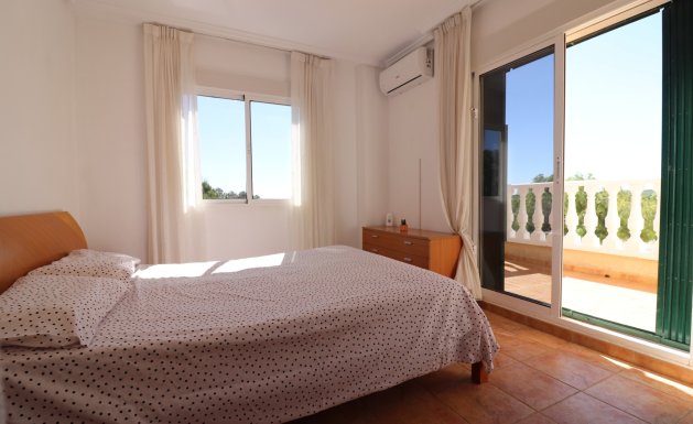 Resale - Detached villa - San Miguel de Salinas - Lake View Mansions