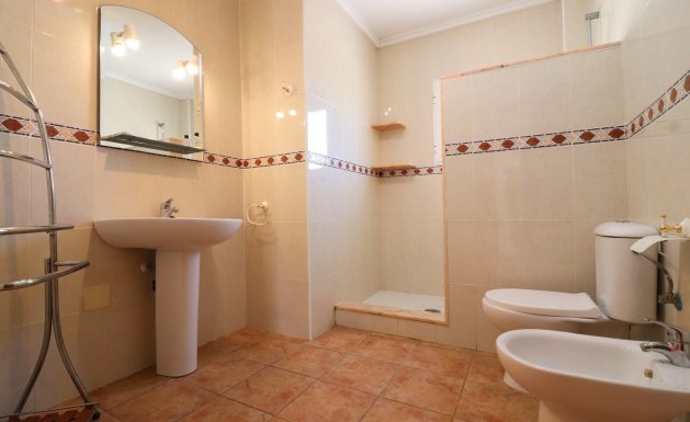 Resale - Detached villa - San Miguel de Salinas - Lake View Mansions
