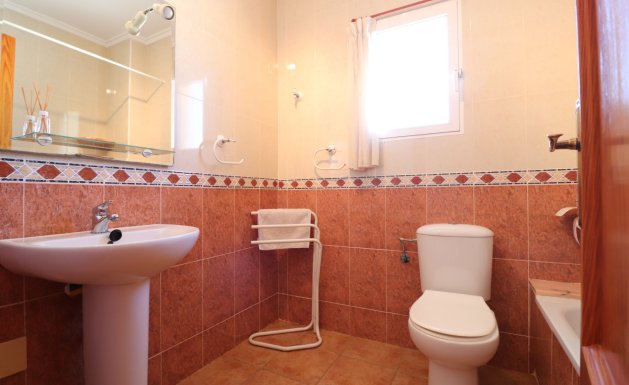 Resale - Detached villa - San Miguel de Salinas - Lake View Mansions