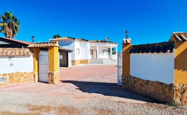 Resale - Country property  - Catral - Catral - Country
