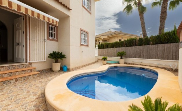 Herverkoop - Villa - Ciudad Quesada - Benimar 2