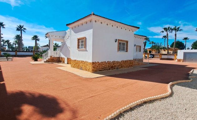 Resale - Country property  - Catral - Catral - Country
