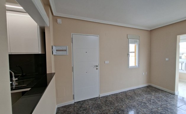 Resale - Apartment - Orihuela Costa - Punta Prima