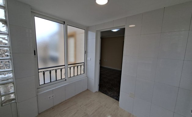 Resale - Apartment - Orihuela Costa - Punta Prima