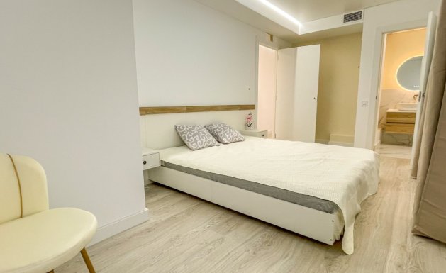 Herverkoop - Apartment - Torrevieja - El Acequión - Los Náufragos