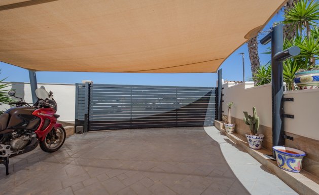 Resale - Villa / Detached - Ciudad Quesada - La Marquesa Golf