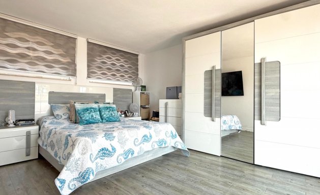 Resale - Detached villa - Orihuela Costa - Villamartín