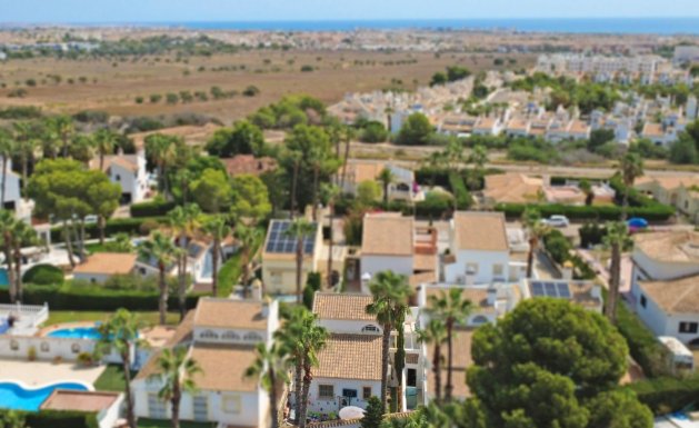 Resale - Detached villa - Orihuela Costa - Villamartín