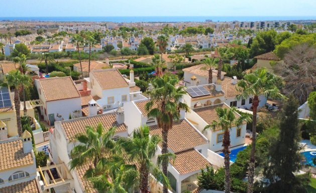 Resale - Detached villa - Orihuela Costa - Villamartín