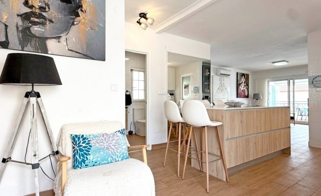 Resale - Detached villa - Orihuela Costa - Villamartín