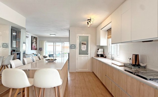 Resale - Detached villa - Orihuela Costa - Villamartín