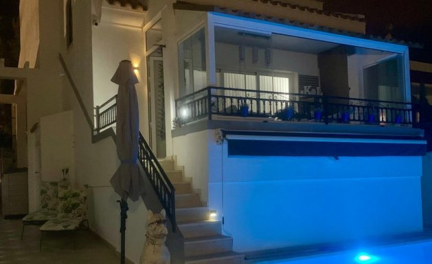Resale - Detached villa - Orihuela Costa - Villamartín