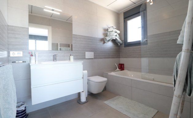 Resale - Detached villa - Benimar - Benimar III