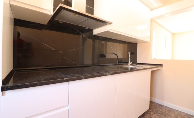 Resale - Apartment - Orihuela Costa - Punta Prima