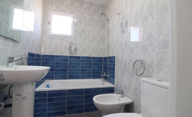 Resale - Apartment - Orihuela Costa - Punta Prima