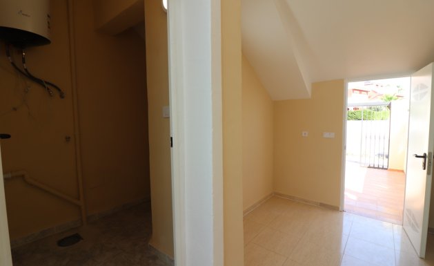 Resale - Apartment - Orihuela Costa - Punta Prima