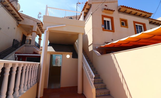 Resale - Apartment - Orihuela Costa - Punta Prima