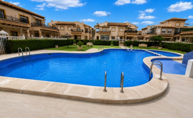 Resale - Apartment - Orihuela Costa - Punta Prima