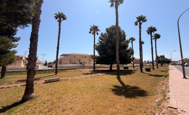 Resale - Ground Floor Bungalow - Torrevieja - El limonar