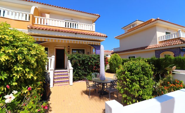 Resale - Semi Detached - Ciudad Quesada - Doña Pepa