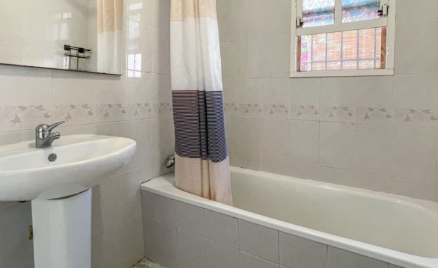 Resale - Chalet - Orihuela Costa - Playa Flamenca
