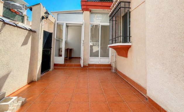 Resale - Chalet - Orihuela Costa - Playa Flamenca