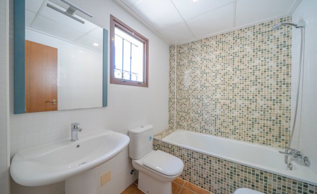 Herverkoop - Semidetached - Algorfa