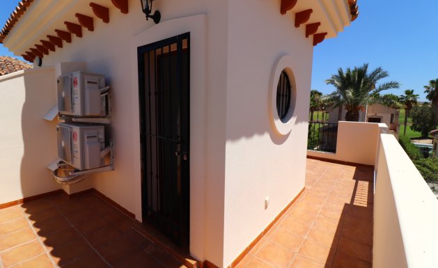 Resale - Semi Detached Villa - Algorfa - La Finca Golf Resort