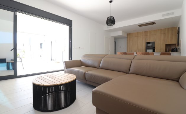 Resale - Detached villa - Algorfa - La Finca Golf Resort