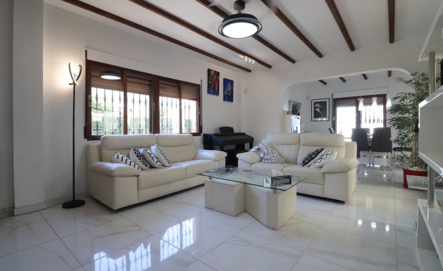 Resale - Detached villa - Formentera del Segura - Fincas de La Vega
