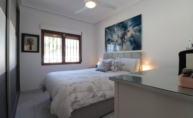 Resale - Detached villa - Formentera del Segura - Fincas de La Vega