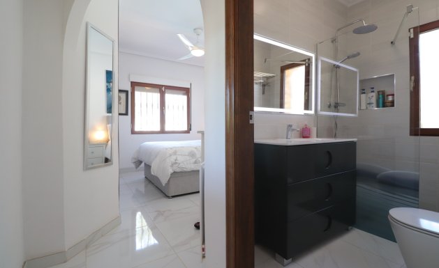 Resale - Detached villa - Formentera del Segura - Fincas de La Vega