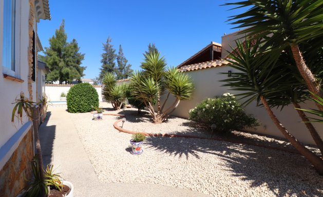 Resale - Detached villa - Formentera del Segura - Fincas de La Vega
