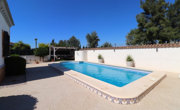 Resale - Detached villa - Formentera del Segura - Fincas de La Vega