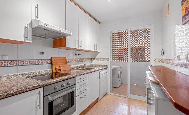 Resale - Apartment - Cabo Roig