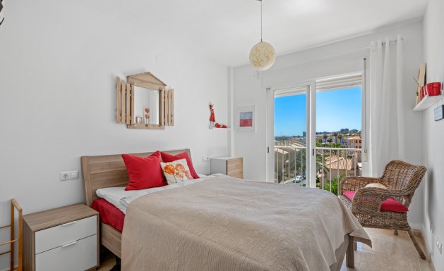 Resale - Apartment - Cabo Roig