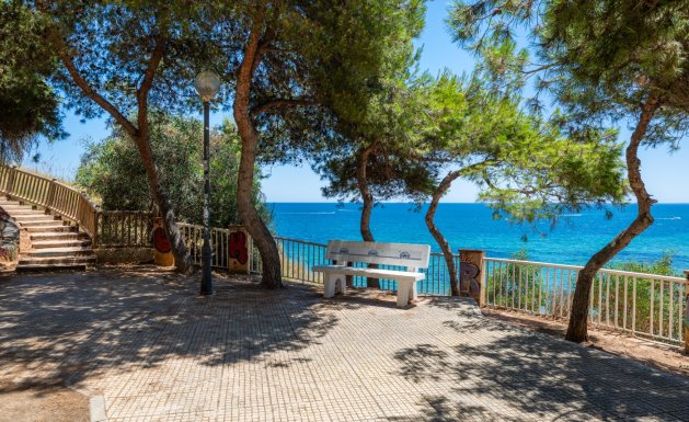 Resale - Apartment - Cabo Roig