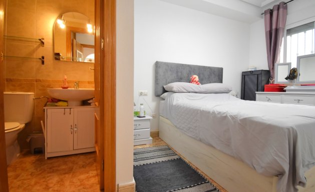 Resale - Apartment - Orihuela Costa - Playa Flamenca